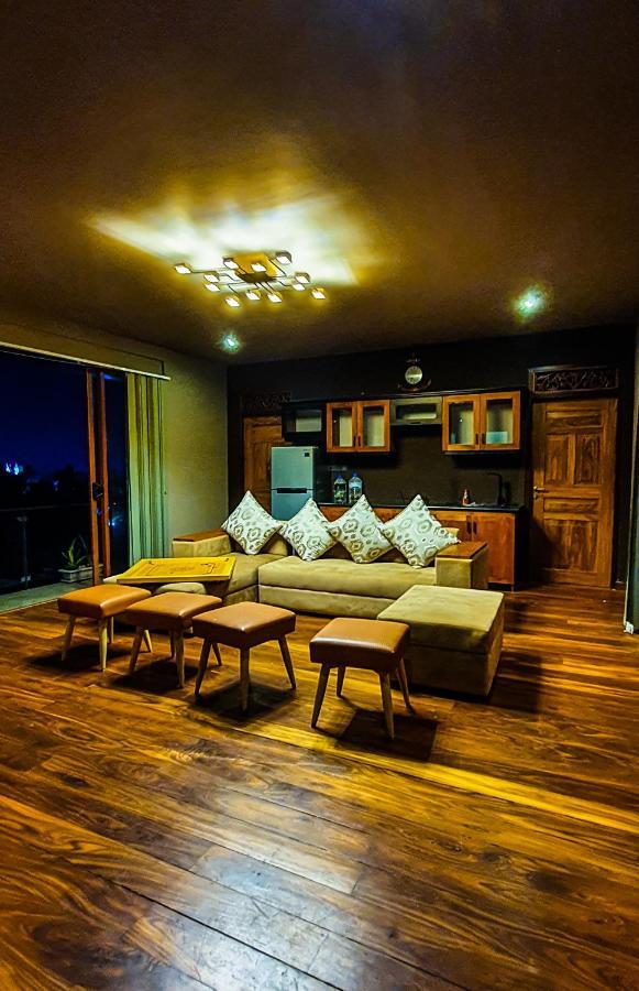 Penton45 - Luxury Penthouse Apartment 尼甘布 外观 照片